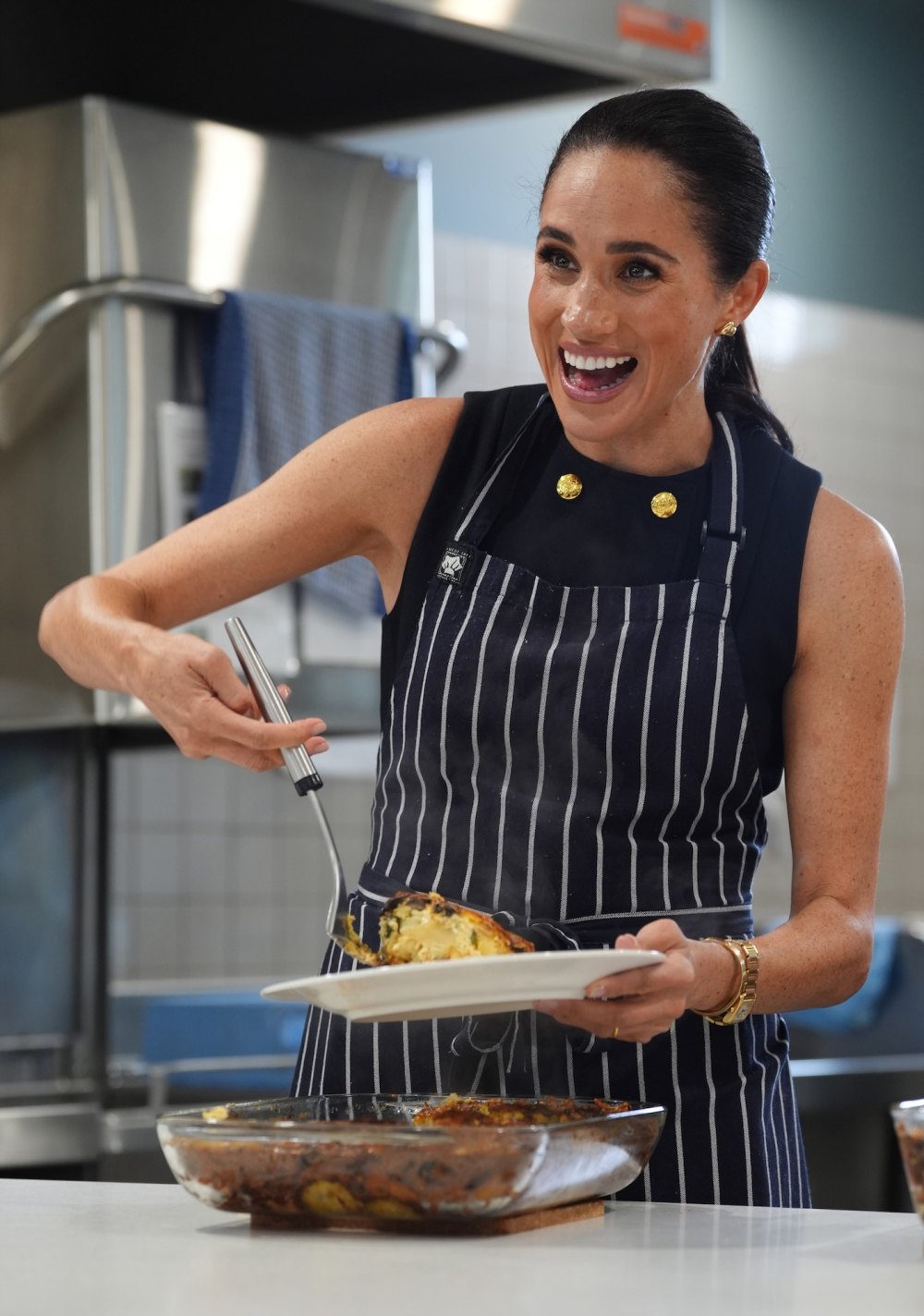 GettyImages-2270780658Meghan-Markles-MasterChef-Cohost-Poh-Ling-Yeow-Defends-Her-After-Backlash.jpg