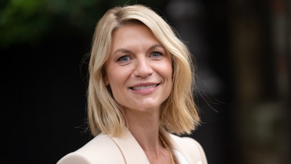 Claire Danes attends the Chloe Womenswear Spring/Summer 2027 show as part of Paris Fashion Week on October 1 2026 in Paris France (Photo by Laurent Hou / Hans Lucas / AFP via Getty Images)