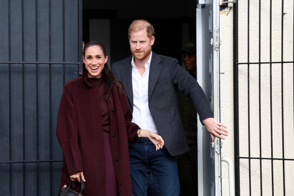 Prince Harry and Meghan Markle Leave UK to Visit Friends Amid Her Dad Thomas Scandal Report Feature