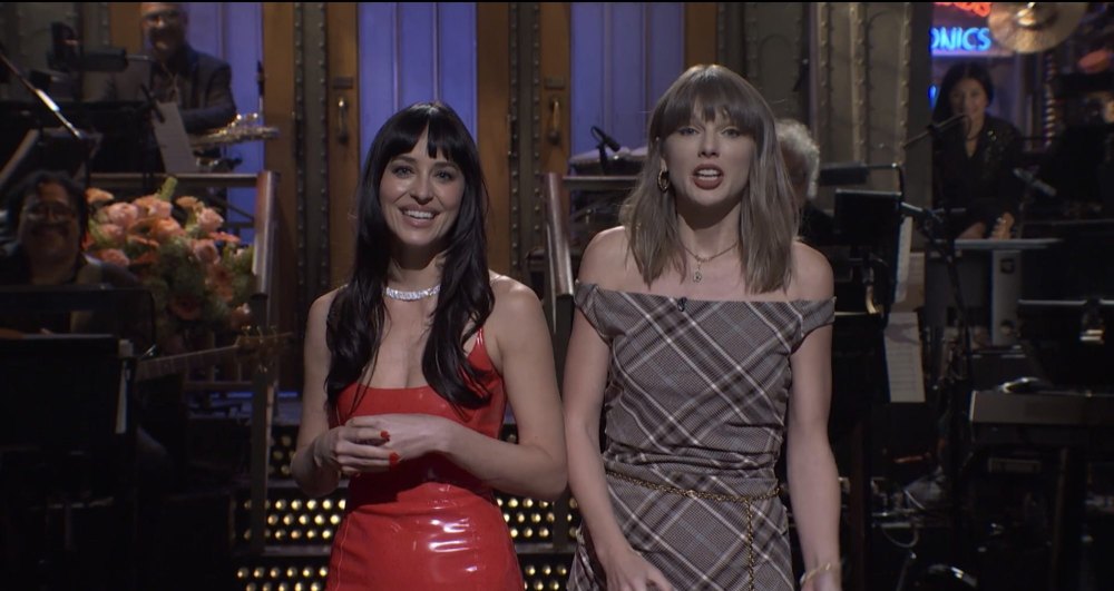 Taylor Swift Pokes Fun at Dakota Johnson's Breakups on SNL 1