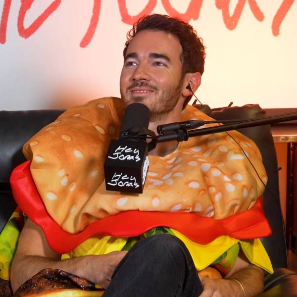 Kevin Jonas Accidentally Sent Photo of Penis to His Football Group Chat With Brothers Nick and Joe