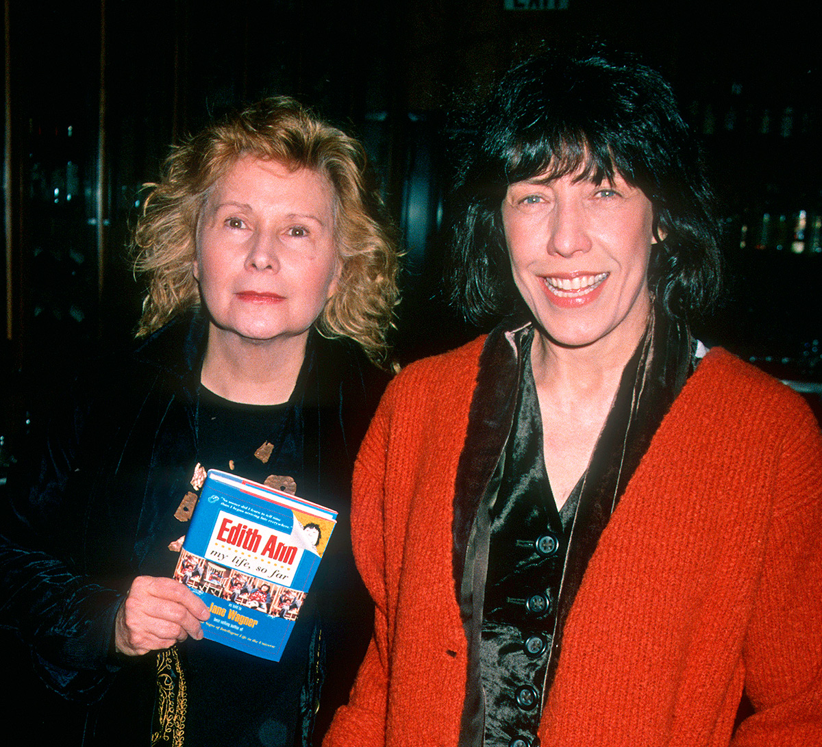 Lily Tomlin Marries Jane Wagner After 42 Years Are Very Happy Rep
