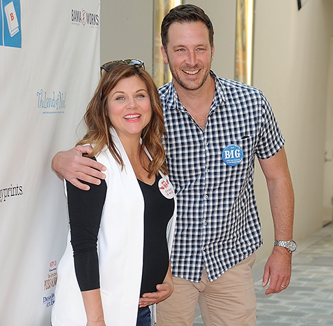 Tiffani Thiessen's Daughter Harper, Newborn Son Holt Cuddle in Photo