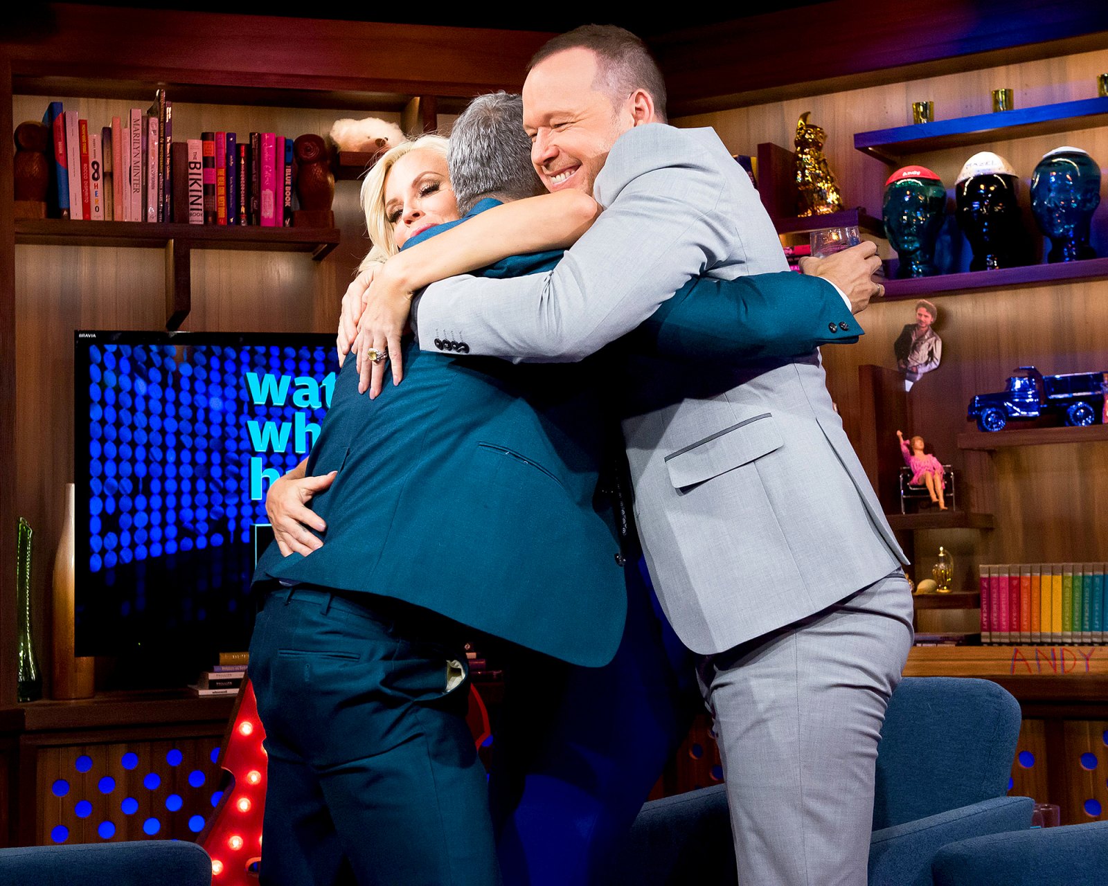 Jenny Mccarthy Donnie Wahlberg Want A Threesome With Andy Cohen