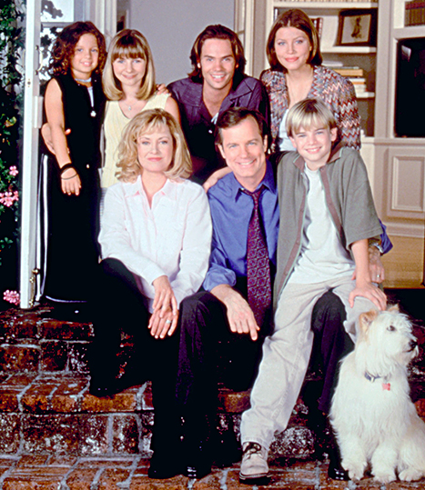 7th Heaven Cast Reunites After 8 Years Over Dinner: Amazing Picture