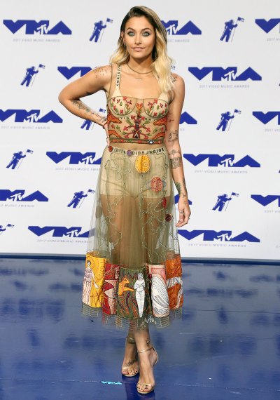 Paris Jackson Gets Political at 2017 VMAs