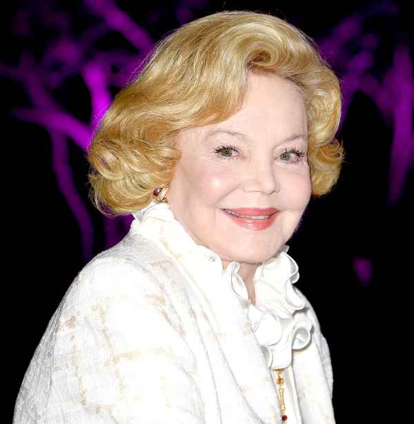 Barbara Sinatra Dead Frank Sinatras Widow Dies At 90 Us Weekly