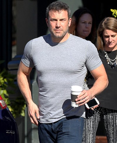 Ben Affleck Shows Off Huge Biceps in Tight T-Shirt, Looks Ripped: Pics ...