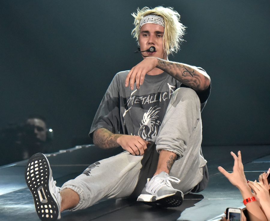 Justin Bieber Cancels Tour MeetandGreets Why?