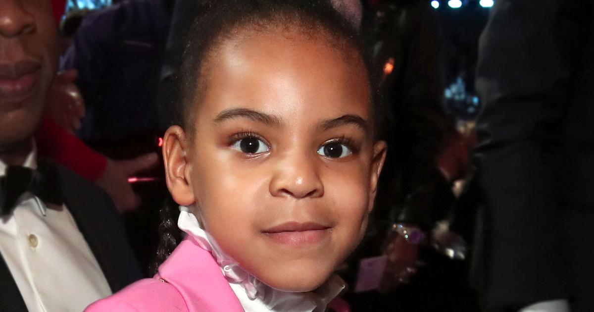 Blue Ivy Play Dress Up, Wear Beyonce's Pink Sparkling Louboutins: Watch!