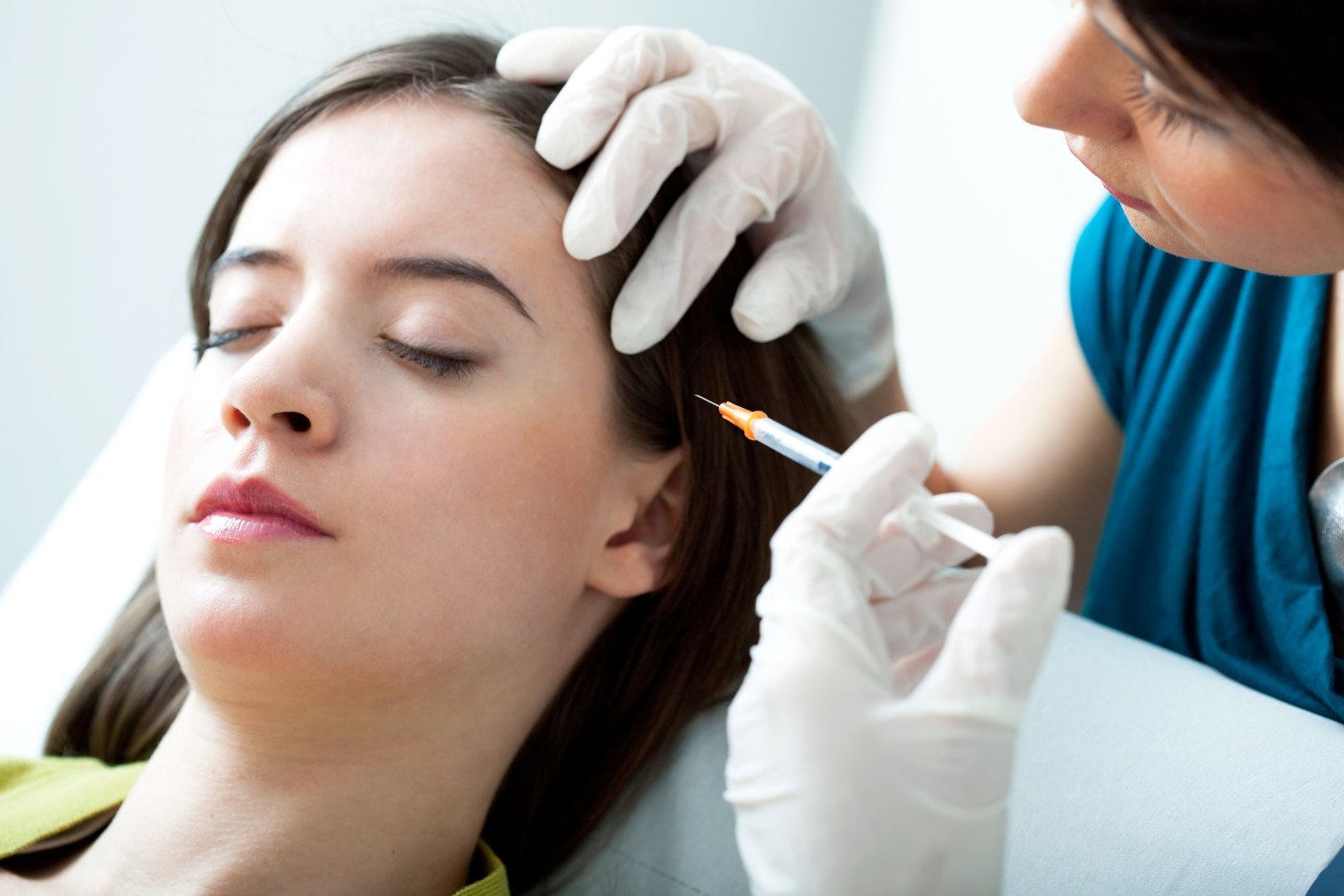 Blotox Women Getting Botox in Scalp to Make Blowouts Last