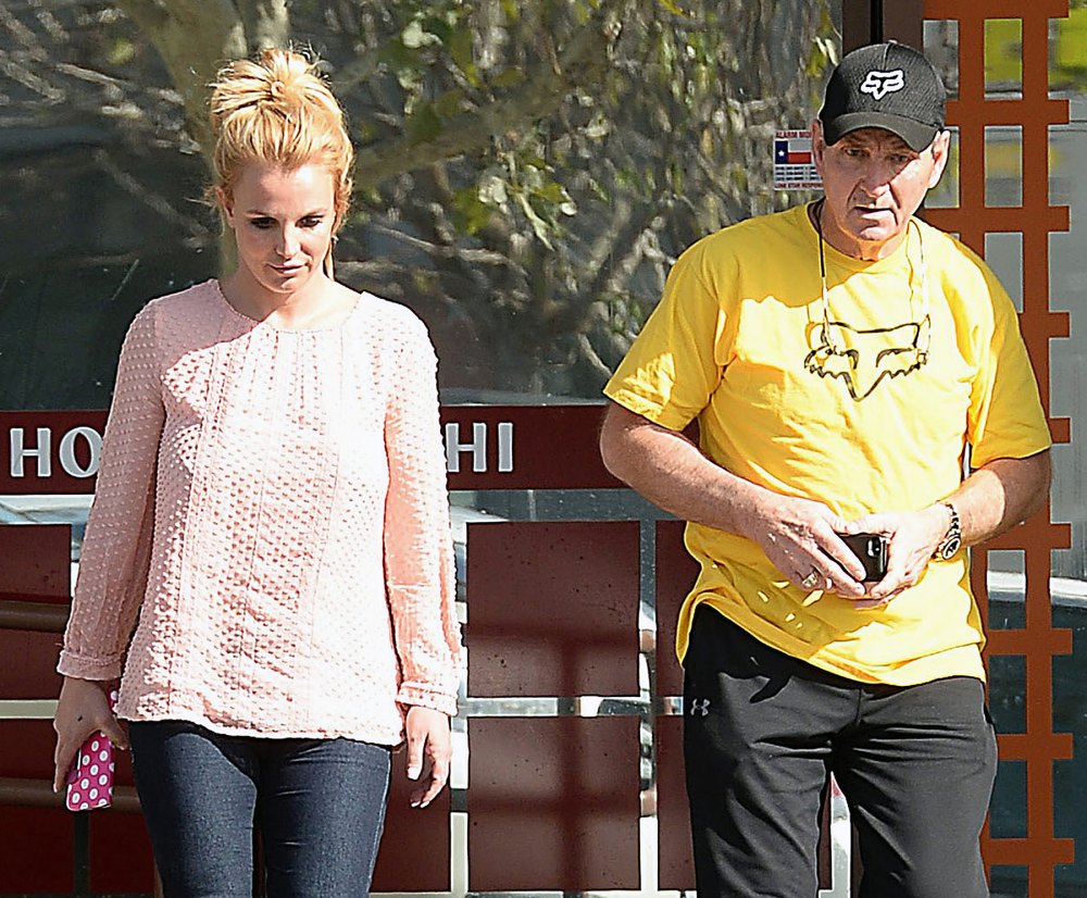 Britney Spears’ Dad Jamie Spears Makes 130K as Conservator