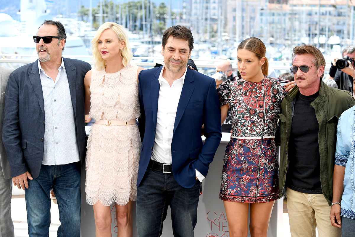 Charlize Theron Reunites with Sean Penn & His Kids in Cannes: Photo 3661658   2016 Cannes Film Festival, Adele Exarchopoulos, Cannes Fim Festival,  Charlize Theron, Dylan Penn, Hopper Penn, Javier Bardem, Sean