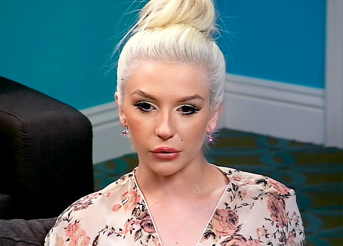 Courtney Stodden Cries About Her Mom Falling For Doug Hutchison 7155