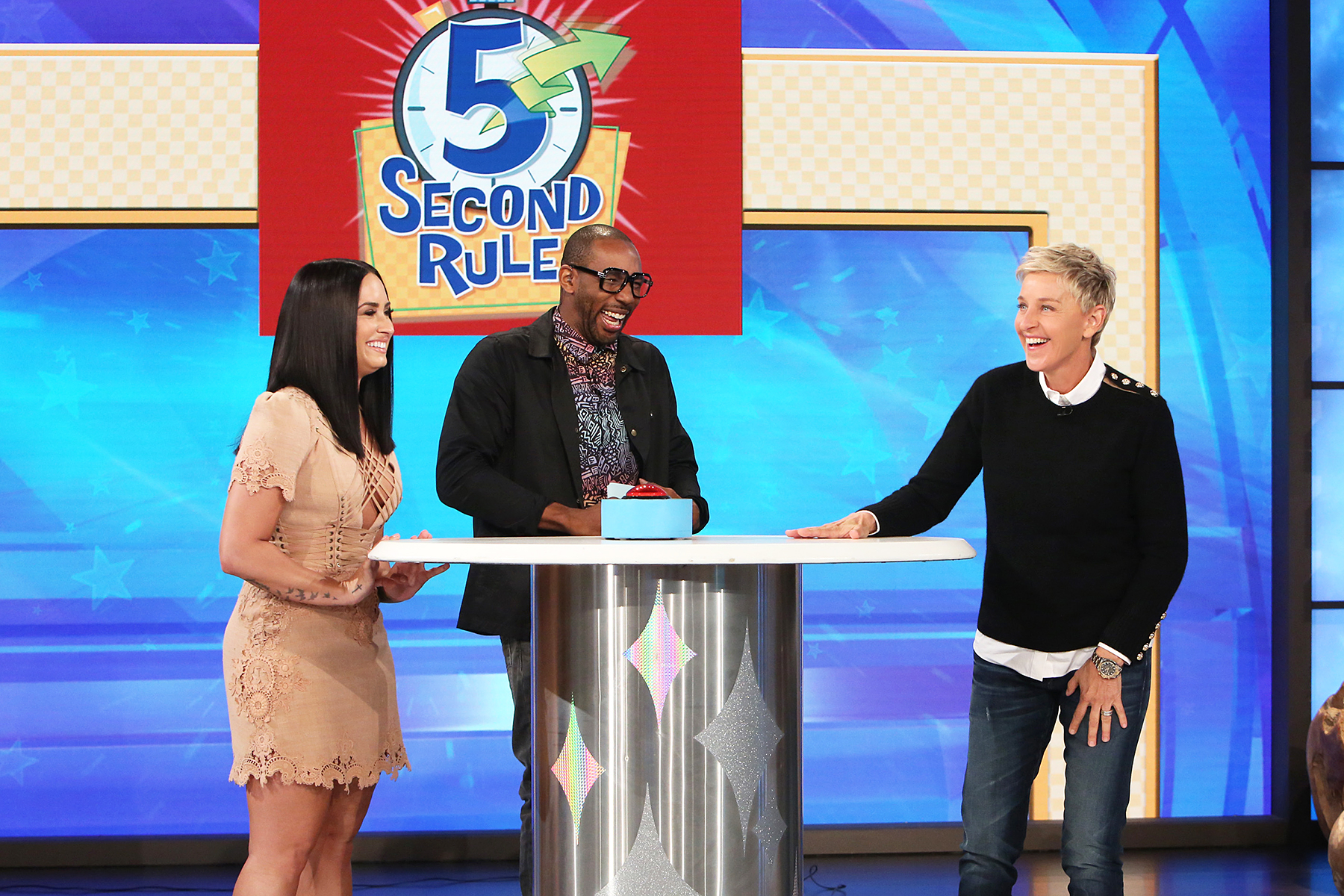 Demi Lovato Fails at Ellen DeGeneres’ 5Second Rule Game