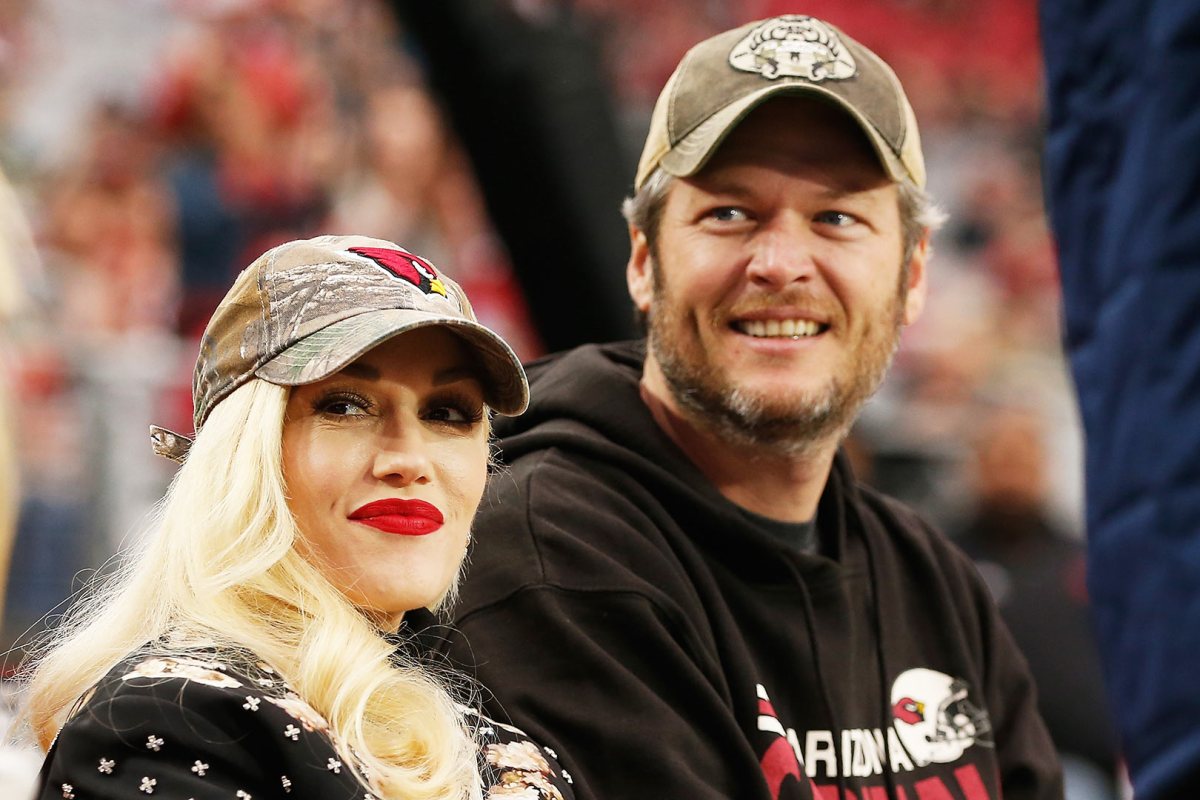 Gwen Stefani and Blake Shelton Head to a Cardinals Game Together: Photos