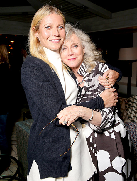 Gwyneth Paltrow Supports Mom Blythe Danner on Red Carpet: Photos