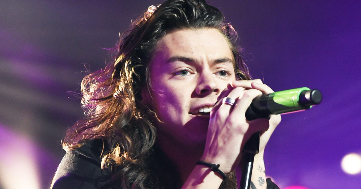 Harry Styles Splits From One Direction Management Team: Details | Us Weekly