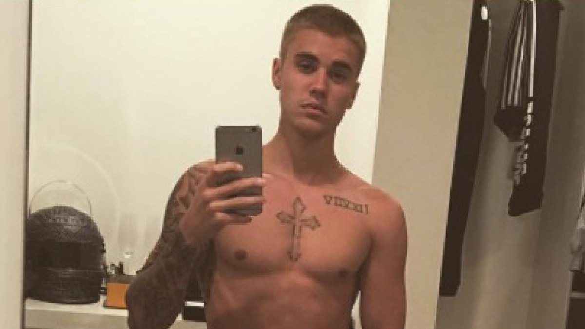 Justin Bieber posts revealing NSFW video in underwear, Photos