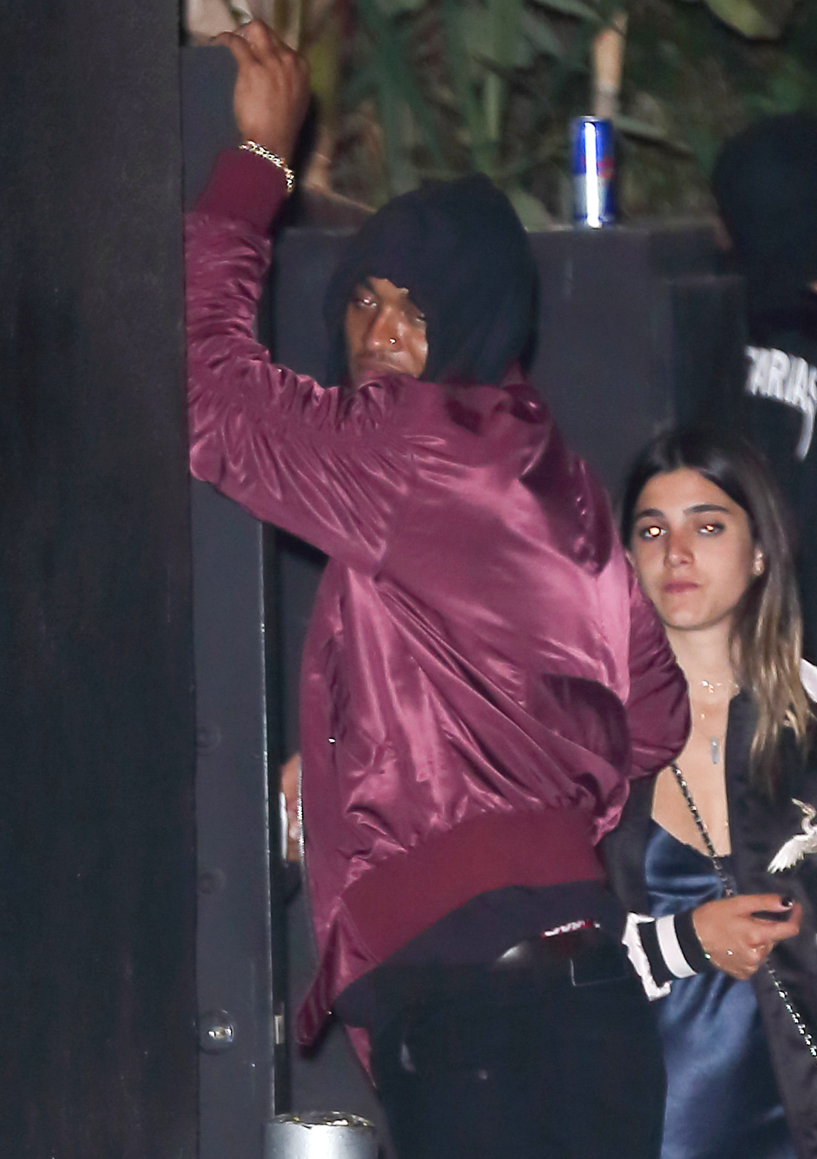 Kendall Jenner Steps Out With Lakers Jordan Clarkson Pics Us Weekly