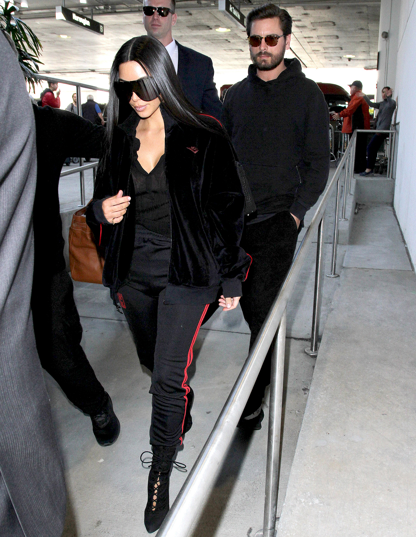 Kim Kardashian Heads to Dubai as Robbery Suspects Reportedly Confess