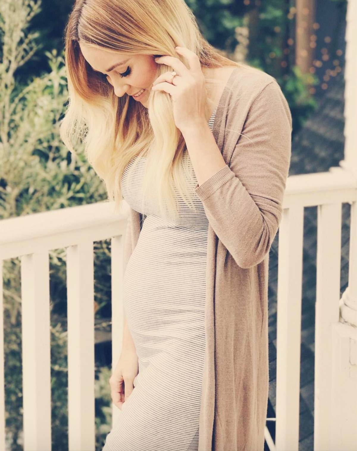 Pregnant Lauren Conrad Debuts Spring Fashion Collection!: Photo