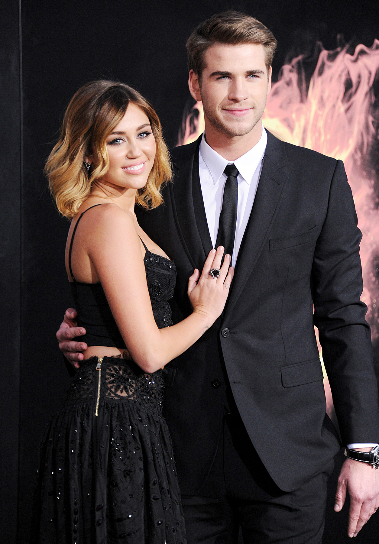 1254px x 1800px - Miley Cyrus and Liam Hemsworth Relationship Timeline