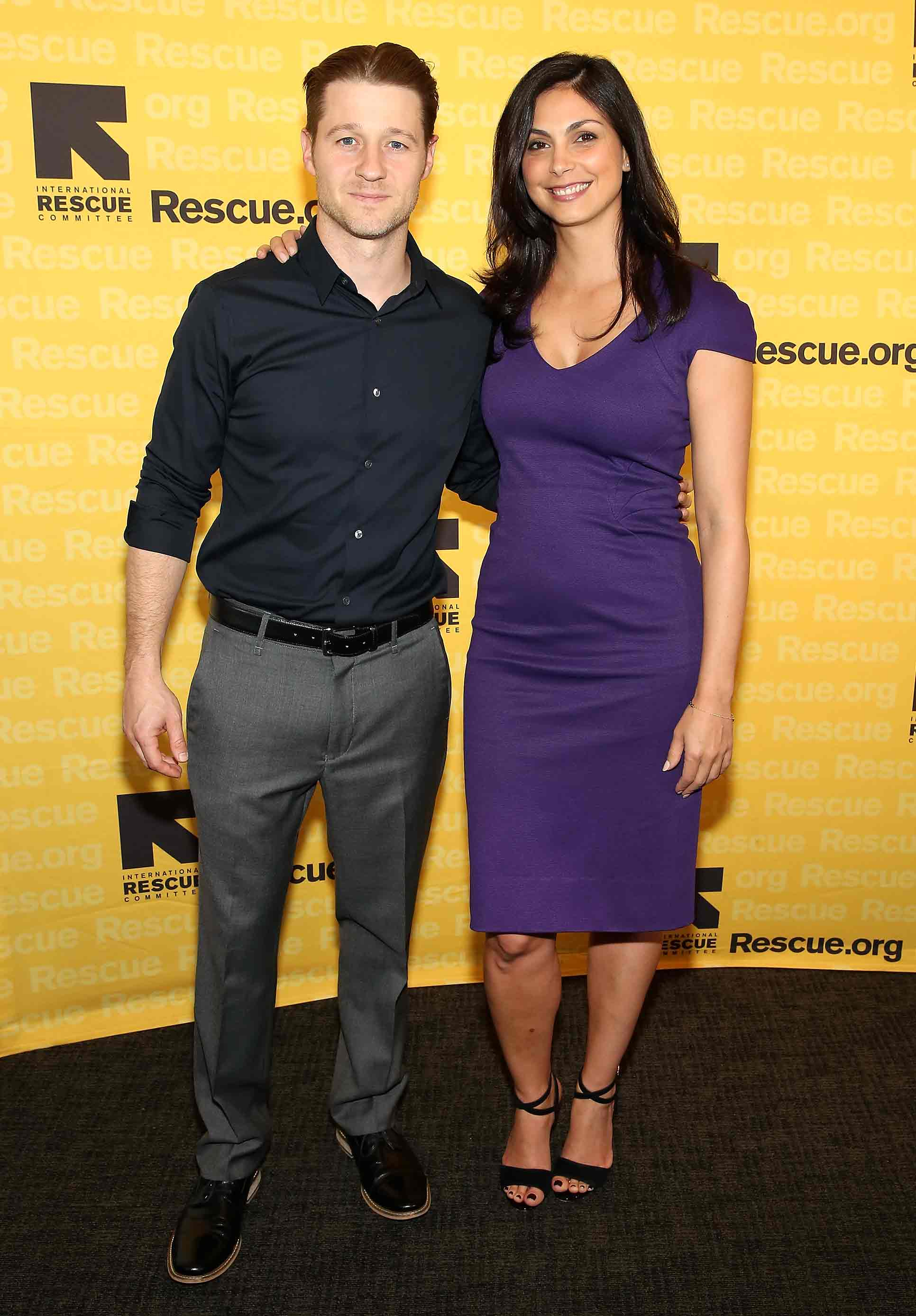 See Morena Baccarin S Slim Postbaby Body In Sheath Dress Photos