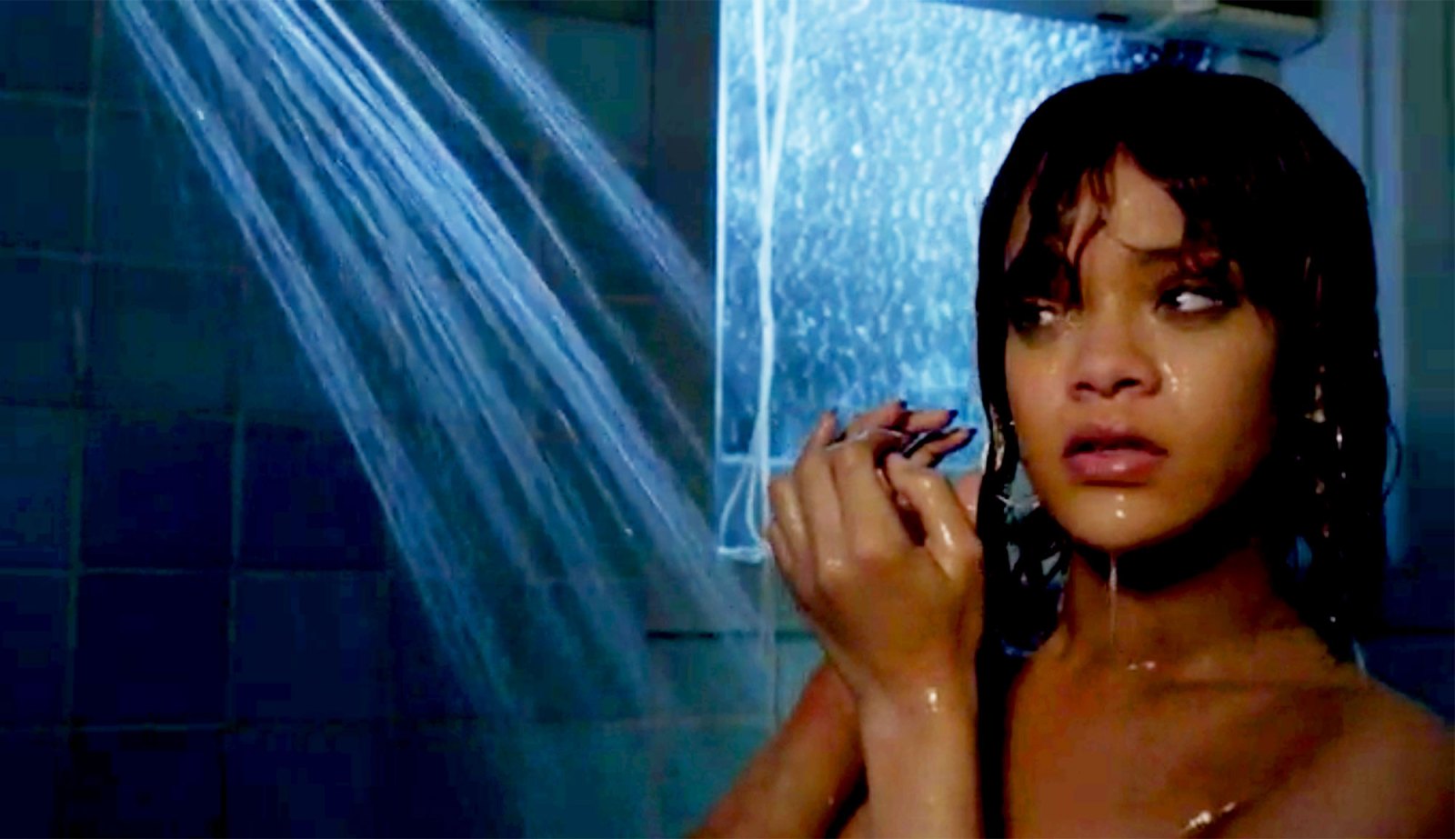 Rihanna Re Creates Psycho Shower Scene On Bates Motel Us Weekly 4315