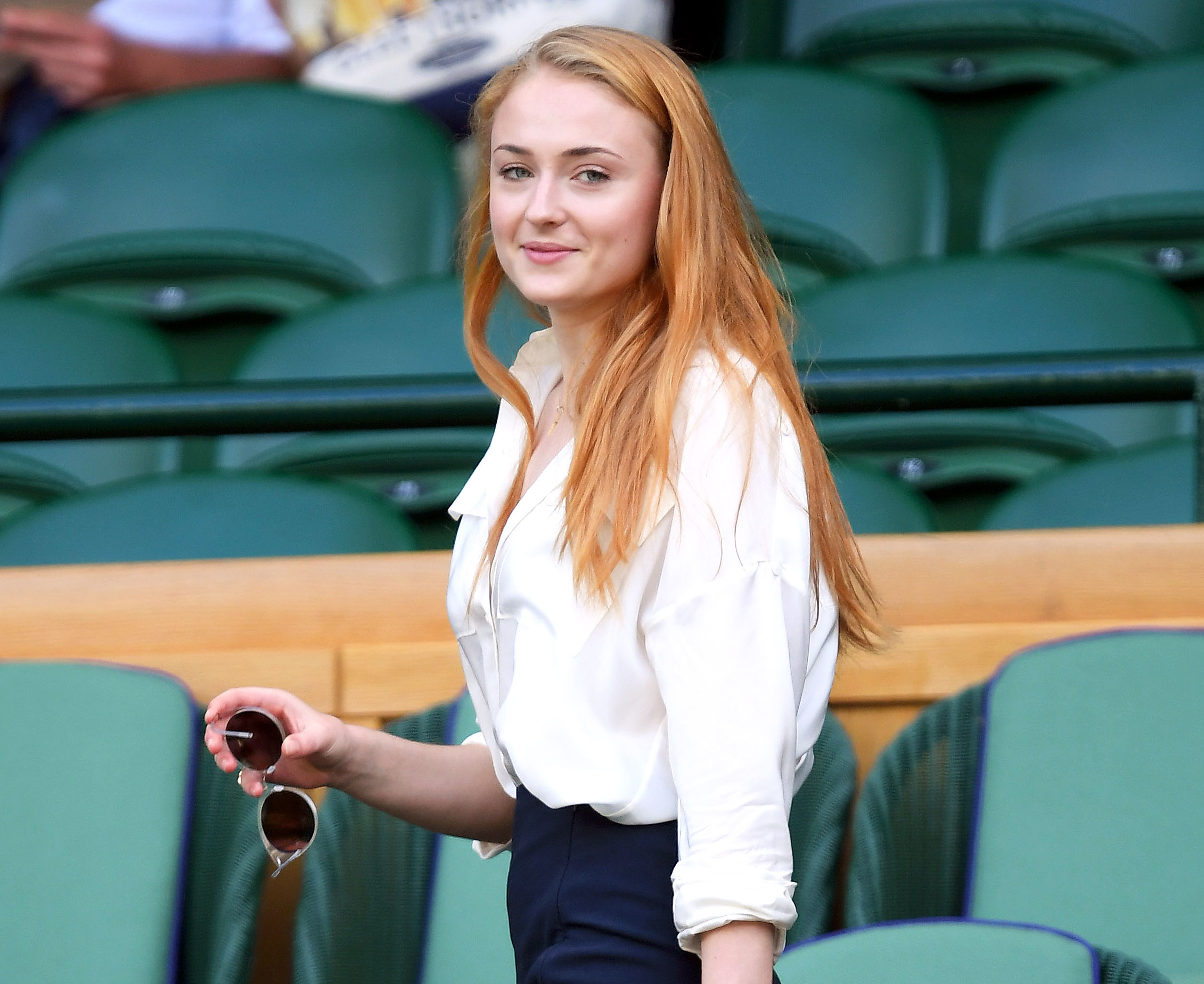 Game of Thrones' star Sophie Turner dyes hair blonde - Times of India