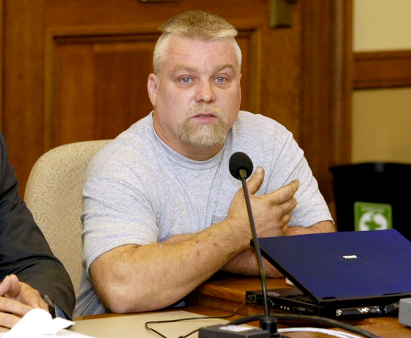 TIL Steven Avery from Making a Murderer threatened an ex