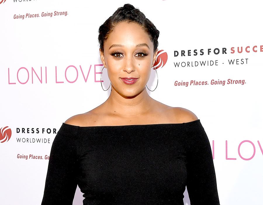 Tamera Mowry Teases ‘sister Sister Reboot Roger Could End Up With One Of Us Us Weekly