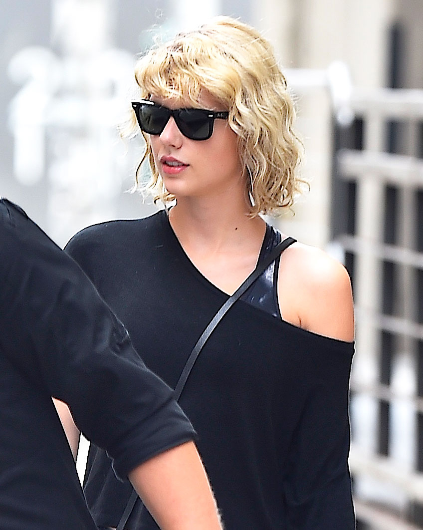 Taylor Swift Works Her Old-School Curls Leaving the Gym: Photos