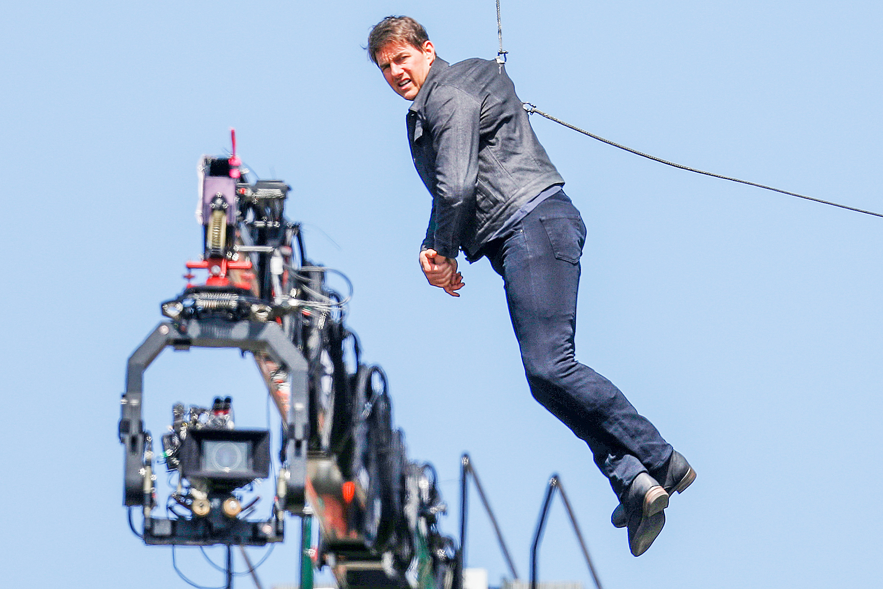 Tom Cruise Breaks Ankle On ’Mission Impossible 6' Stunt