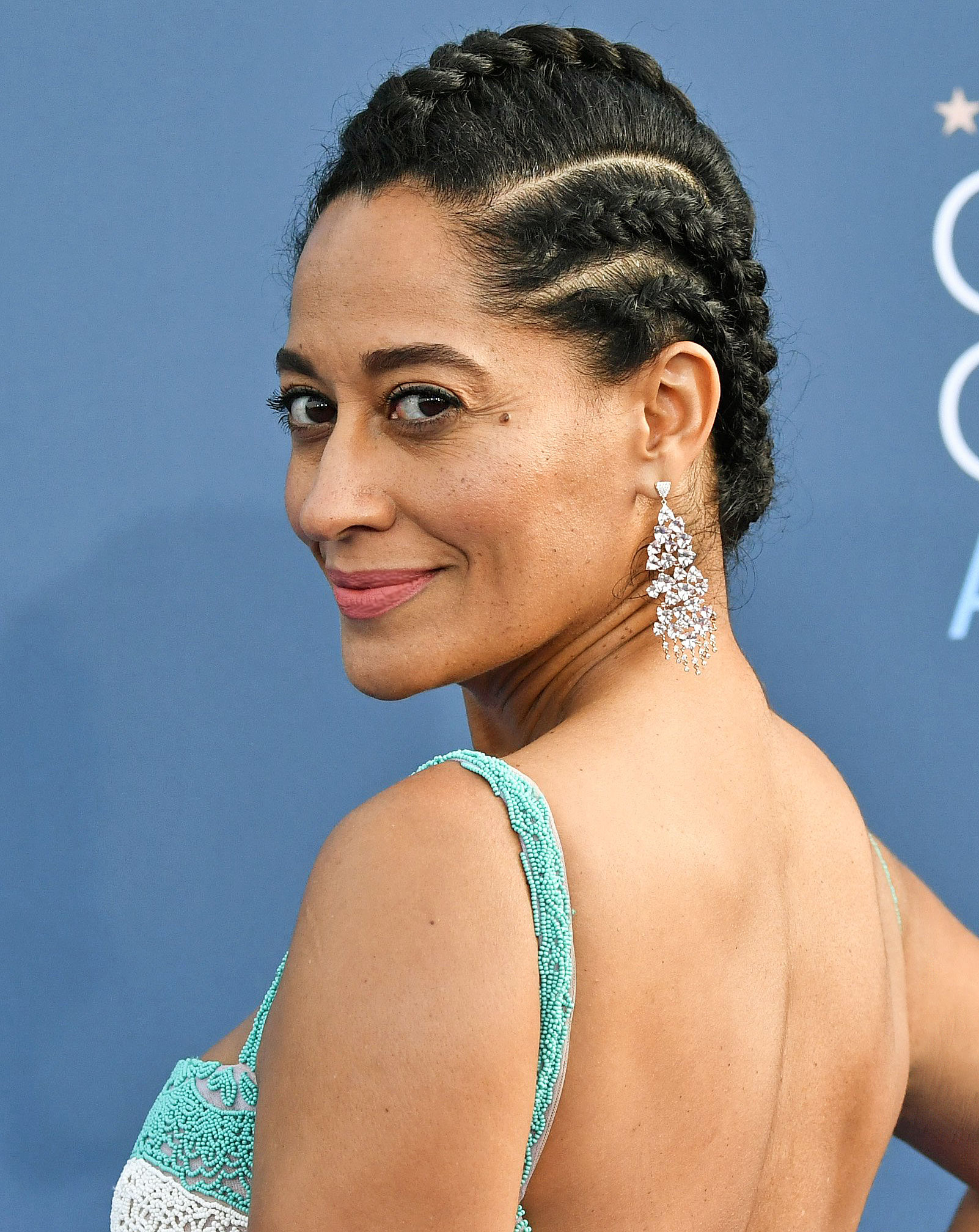 Why Black Ishs Tracee Ellis Ross Loves Her “frizz” 